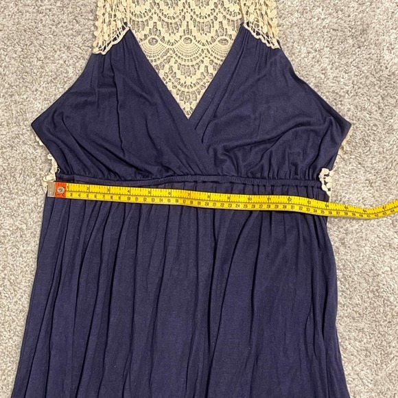Karlie Knit Blue with‎ Crochet Back Maxi Dress Size Medium Pre-owned - Picture 8 of 8